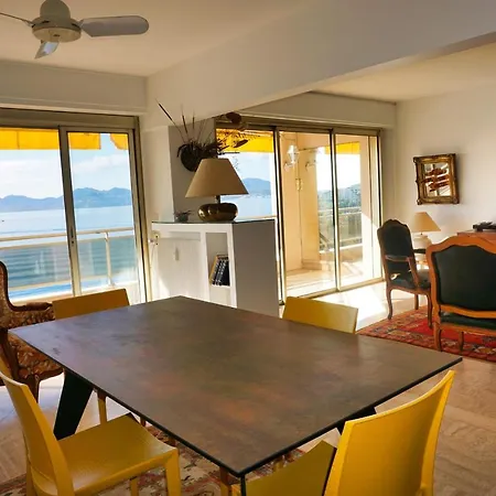 Daire Ref Bea - Palmes D'or Cannes